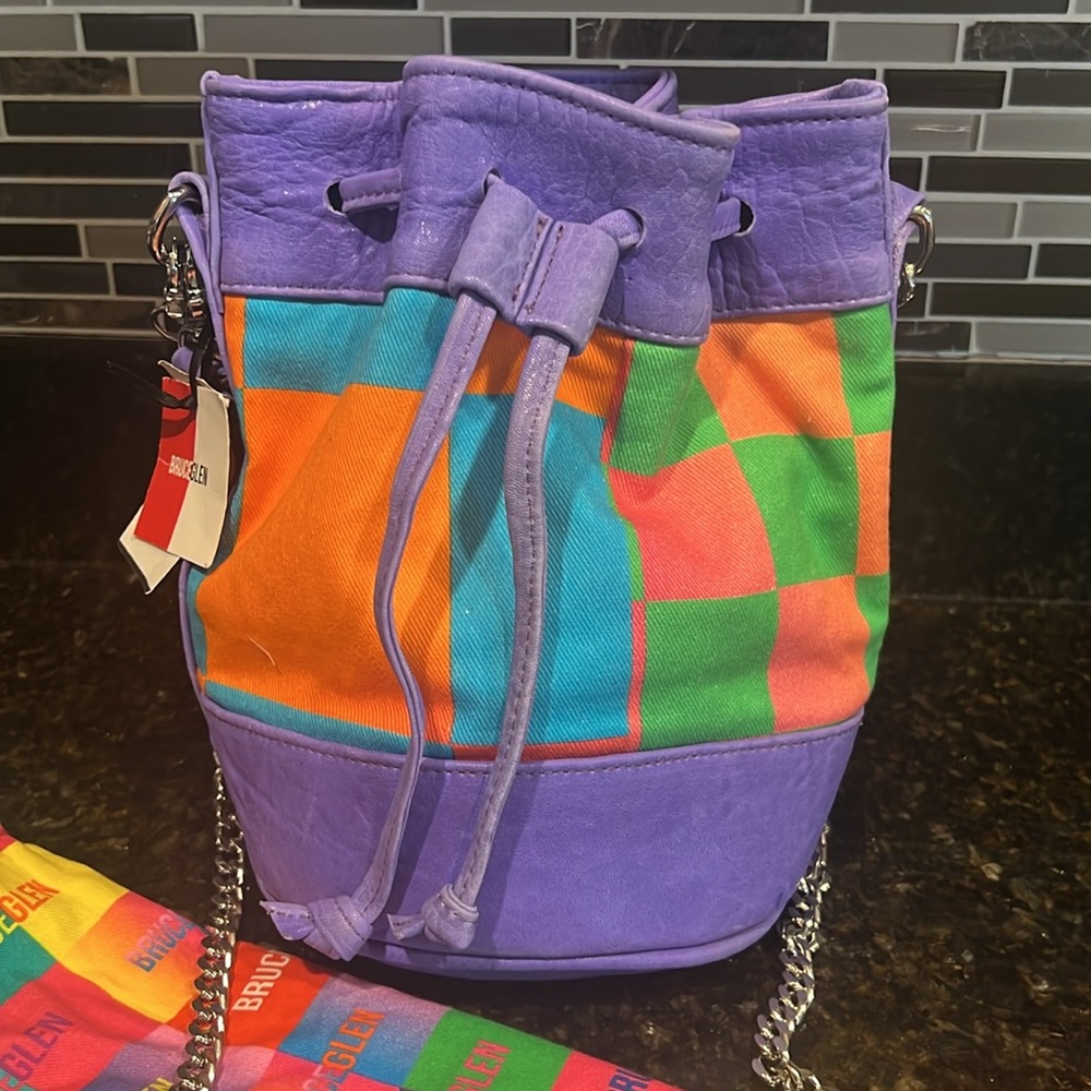 Bruce Glen Colorful Bucket Bag - Picture 5 of 15